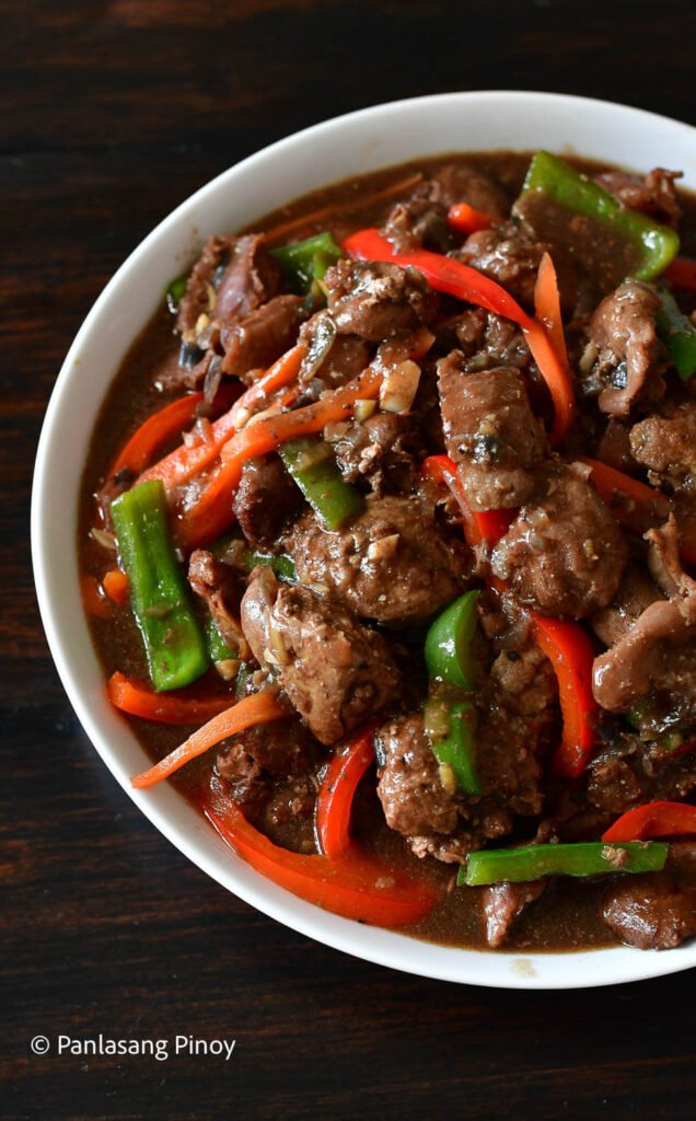 Hígado de pollo y molleja en salsa de ostras