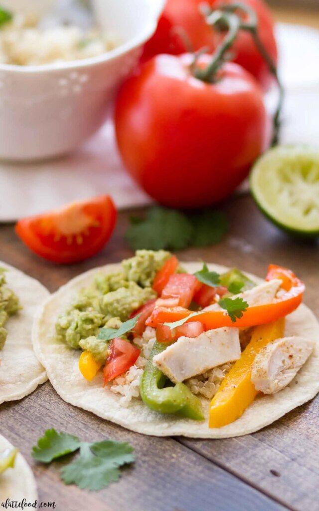 Fajitas de pollo fáciles en sartén