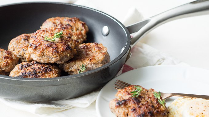 Empanadas caseras de salchicha para el desayuno - Receta fácil