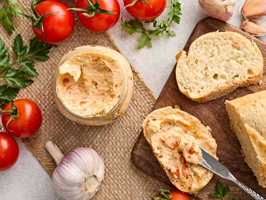 Mantequilla de tomate - Budgetbytes