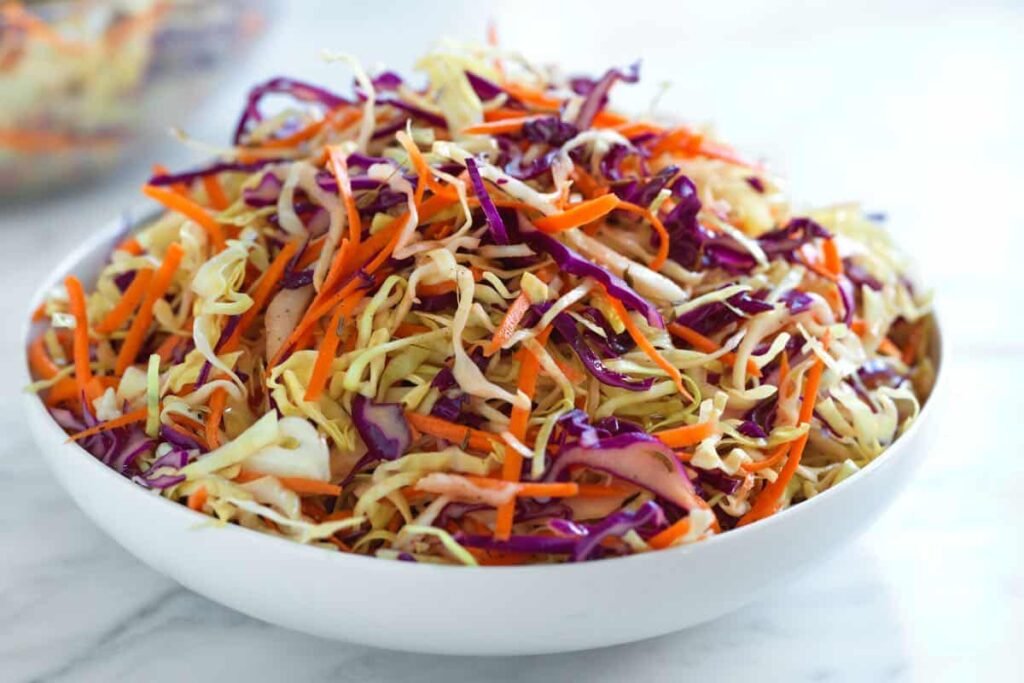 Receta fácil de ensalada de col con vinagre