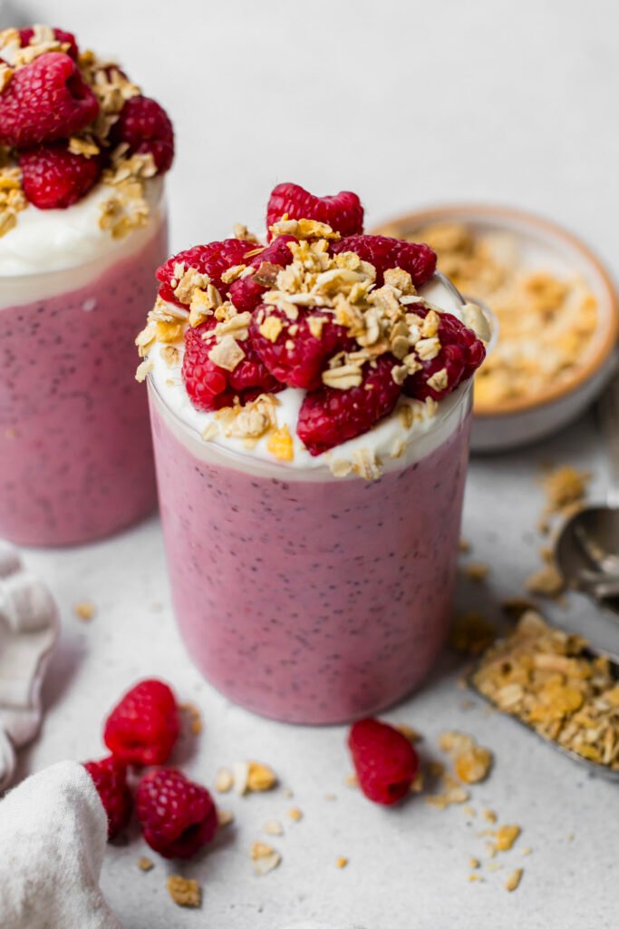Pudín cremoso de yogur de frambuesa - rachLmansfield